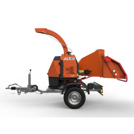   Jensen A530 – 6 colos, 40 LE-s, forgózsámolyos vontatott faaprítógép, benzinmotoros
